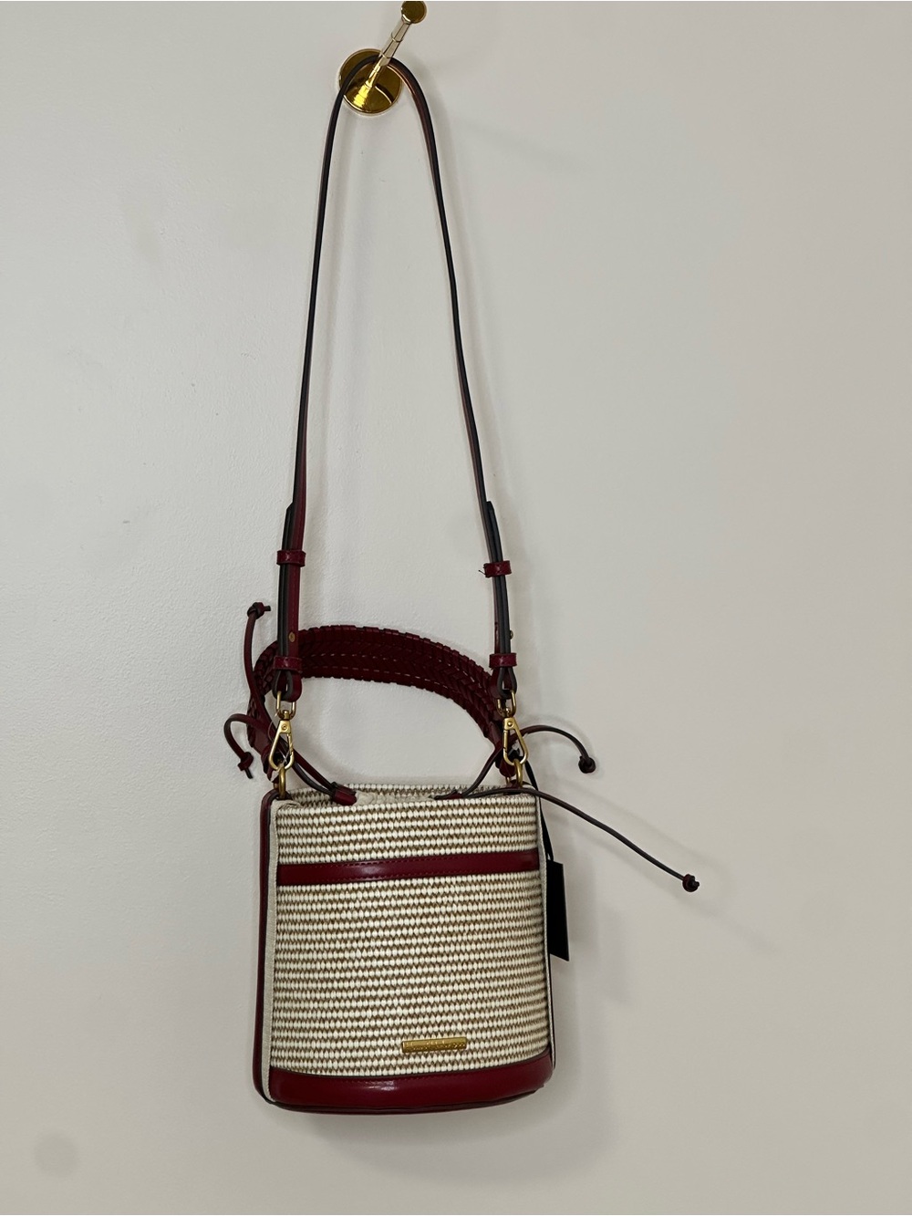 House of Harlow 1960 Woven Bucket Bag Burgundy Crossbody NWT - Picture 9 of 9
